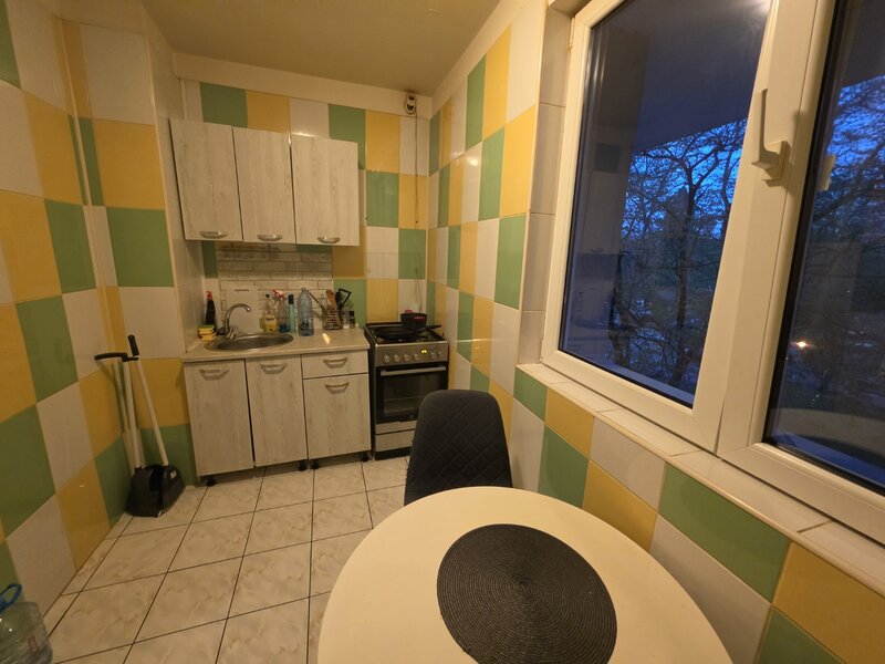 Baba Novac, 15 minute metrou Piata Muncii si parc IOR, pe Gheorghe Petrascu